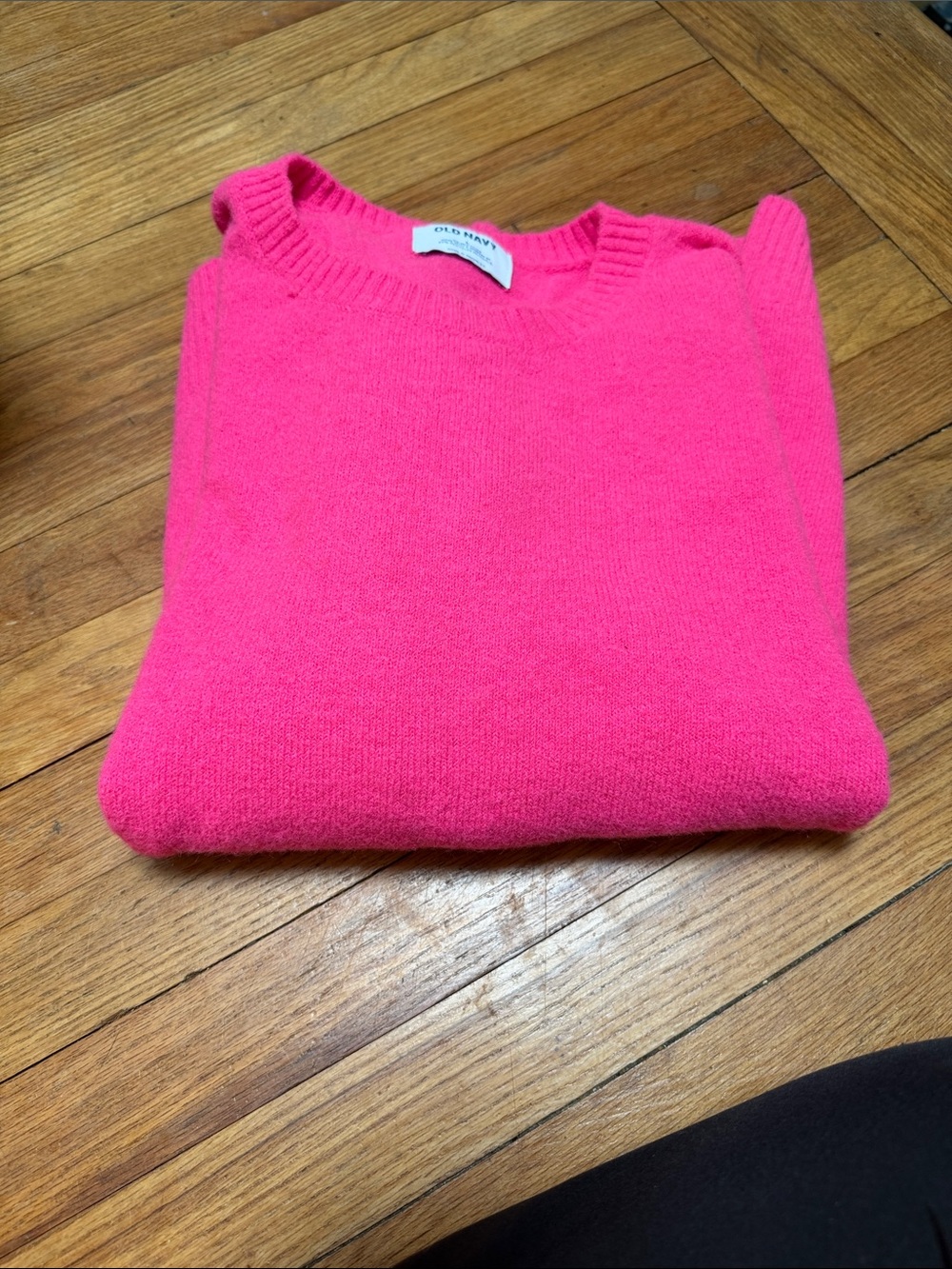 Old Navy Women's Bright Pink Crewneck Sweater